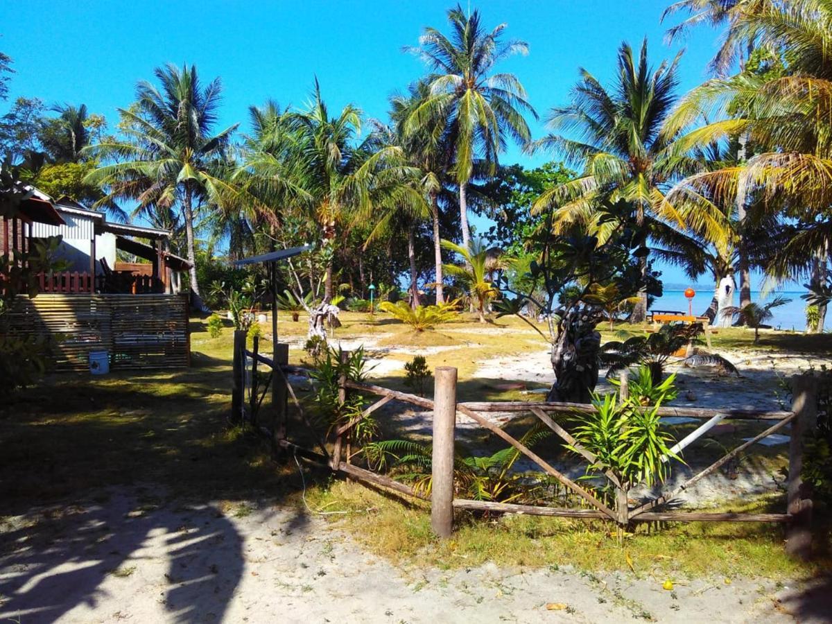 Asari Timo Cottage Karimunjawa Εξωτερικό φωτογραφία