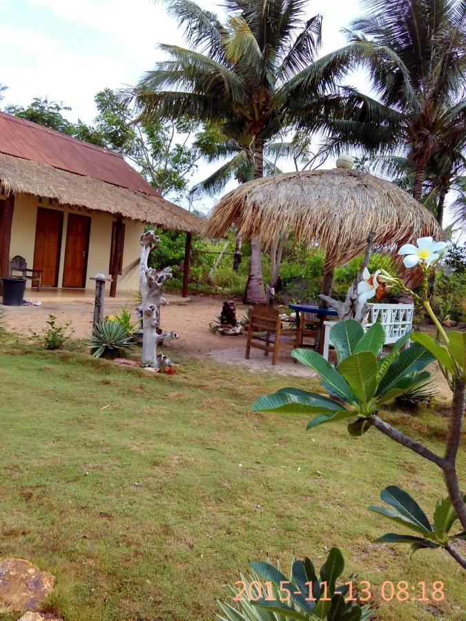Asari Timo Cottage Karimunjawa Εξωτερικό φωτογραφία